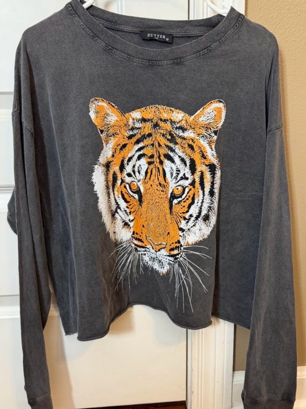 Women's Charcoal Tiger Graphic Shirt